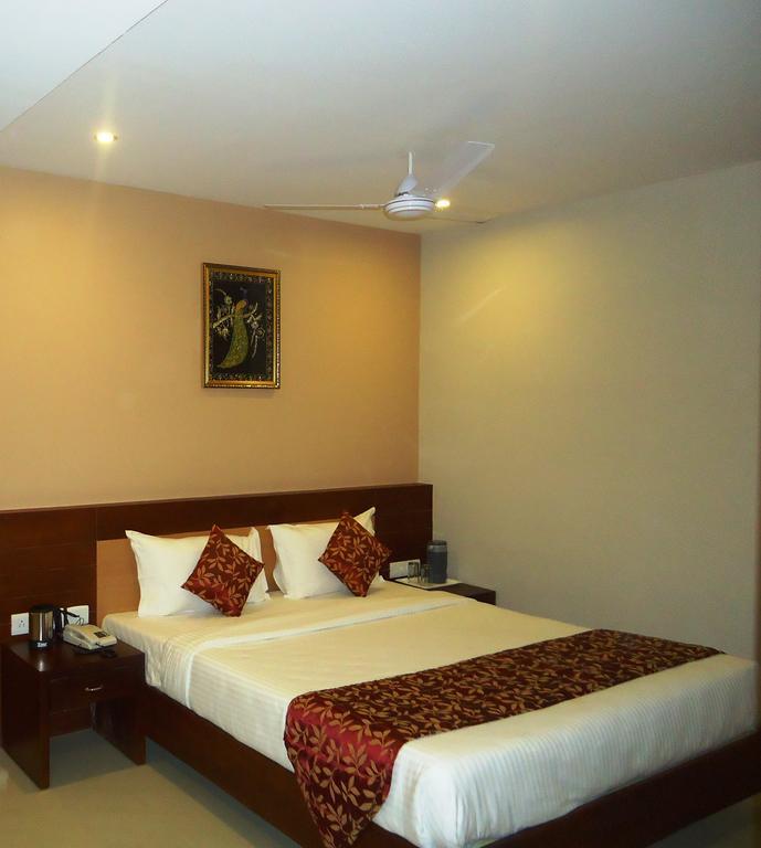 Pleasant Inn Pondicherry Luaran gambar