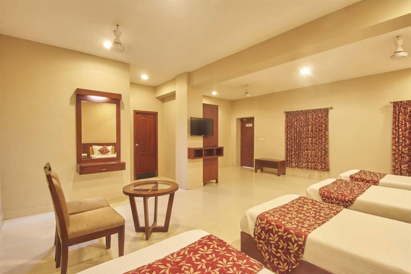 Pleasant Inn Pondicherry Luaran gambar